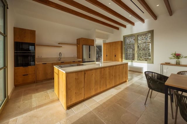 5 Zimmer Villa zu verkaufen in Porreres mit Pool - 3.950.000 € (Ref: 9559450)