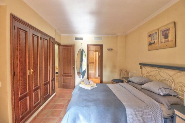 2 chambre Appartement à vendre à Santa Ponsa, Calvià avec piscine - 695 000 € (Ref: 9566532)
