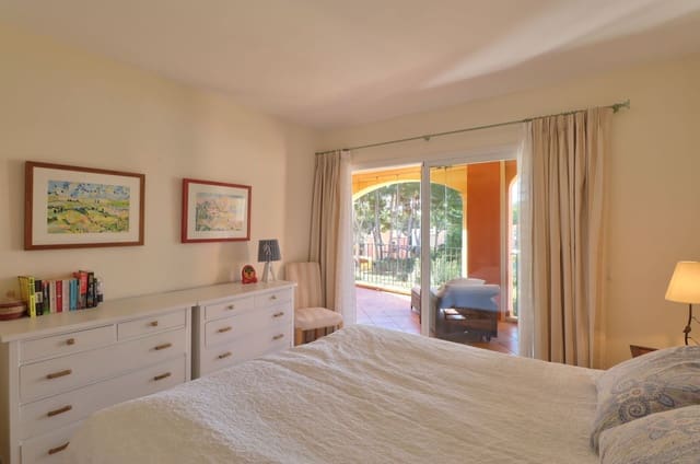 2 sovrum Lägenhet till salu i Santa Ponsa, Calvià med pool - 875 000 € (Ref: 9567901)