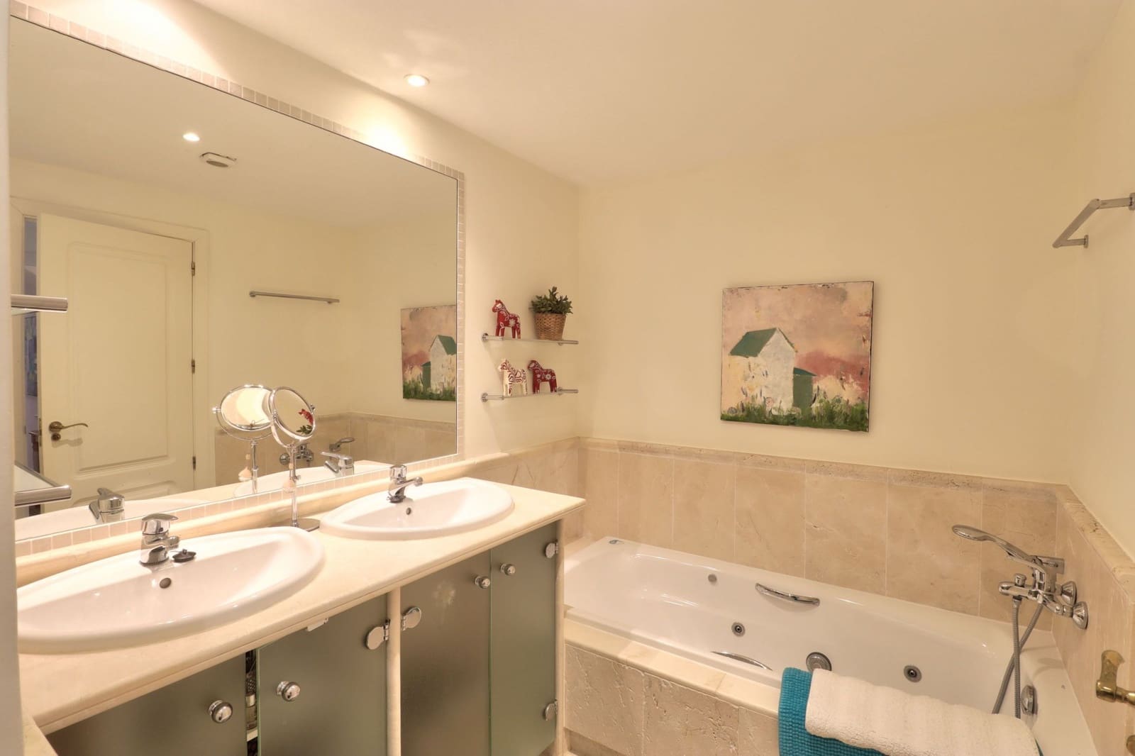 2 sovrum Lägenhet till salu i Santa Ponsa med pool - 875 000 € (Ref: 9567901)