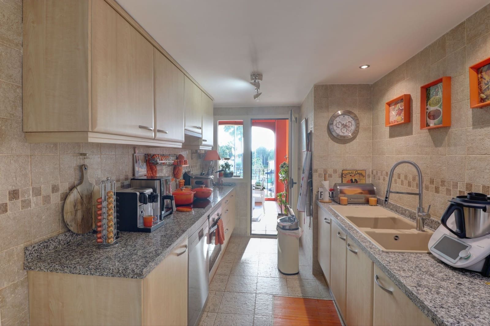 2 slaapkamer Appartement te koop in Santa Ponsa met zwembad - € 895.000 (Ref: 9570045)