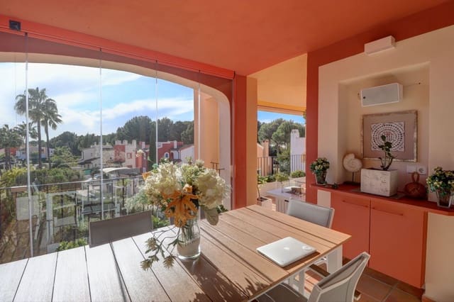 2 slaapkamer Appartement te koop in Santa Ponsa, Calvià met zwembad - € 895.000 (Ref: 9570045)