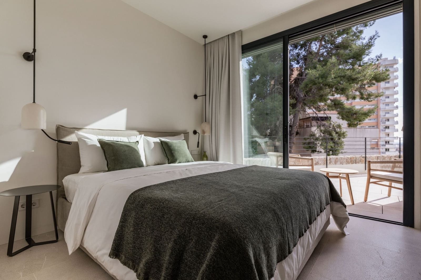 2 bedroom Apartment for sale in Cala Mayor with pool - € 1,550,000 (Ref: 9590603)