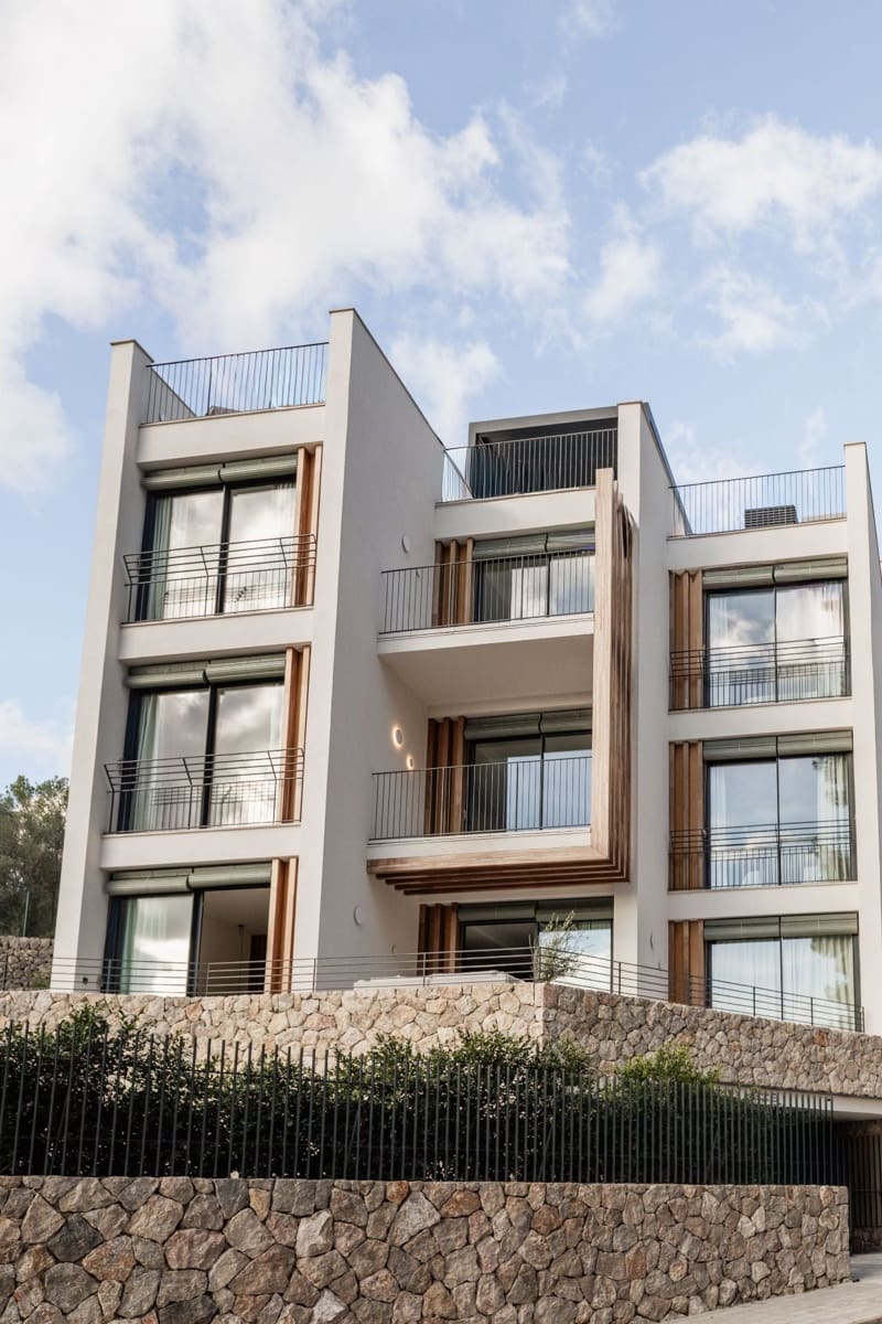 2 bedroom Apartment for sale in Cala Mayor with pool - € 1,450,000 (Ref: 9590604)