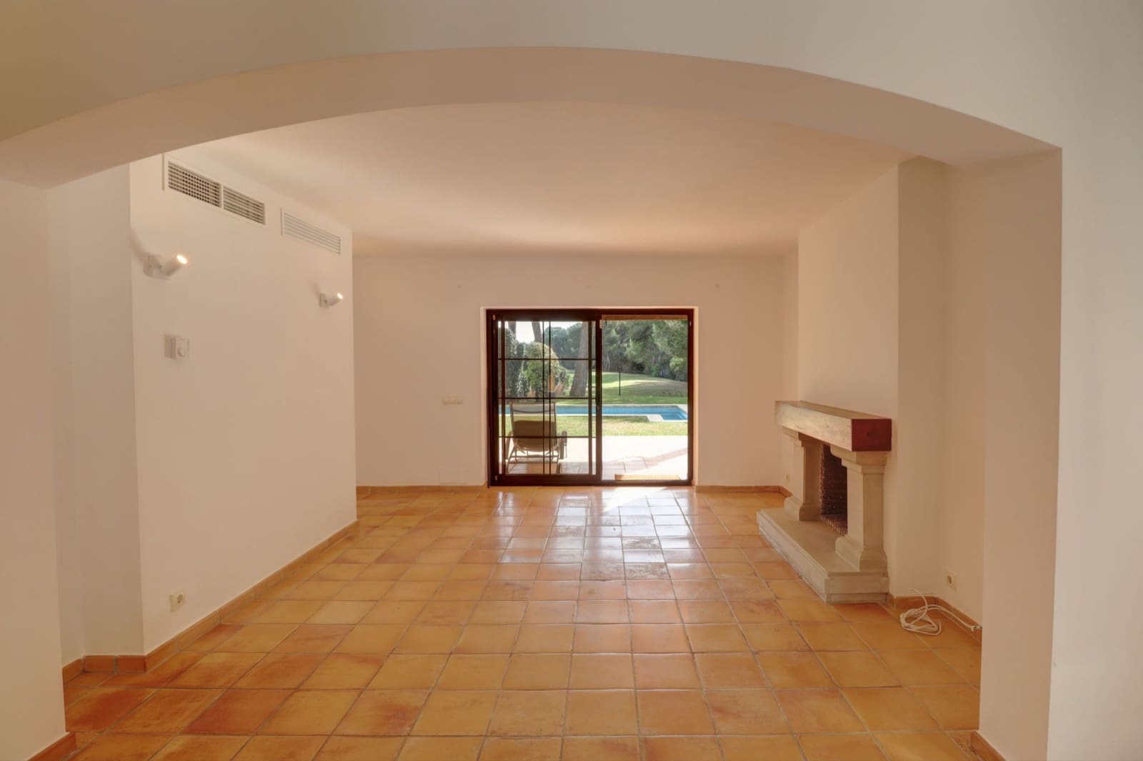 3 chambre Villa/Maison à vendre à Santa Ponsa avec piscine - 1 250 000 € (Ref: 9614167)