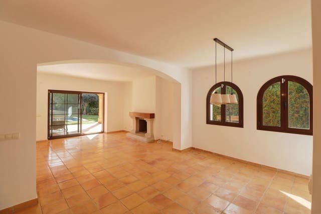 3 chambre Villa/Maison à vendre à Santa Ponsa, Calvià avec piscine - 1 250 000 € (Ref: 9614167)