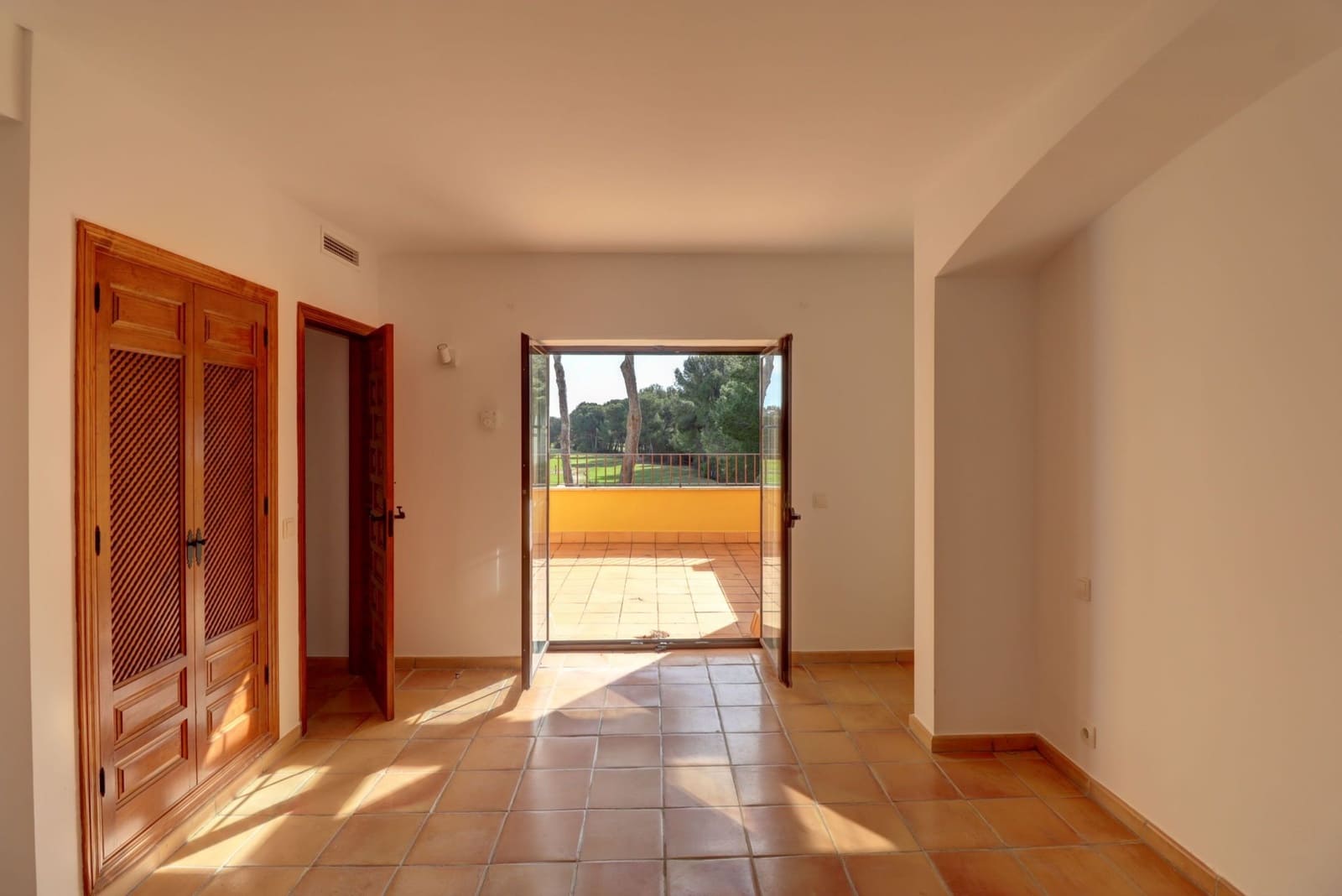 3 chambre Villa/Maison à vendre à Santa Ponsa avec piscine - 1 250 000 € (Ref: 9614167)