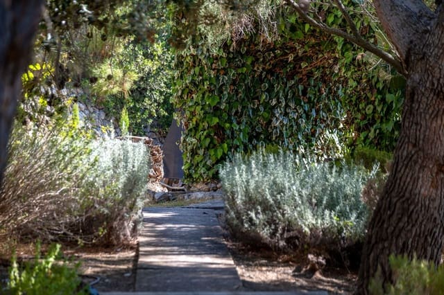 4 bedroom Villa for sale in Galilea, Puigpunyent - € 1,295,000 (Ref: 9654512)