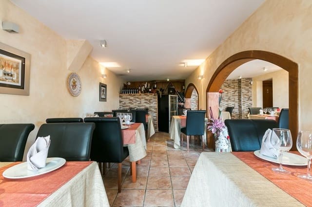 Gewerbe zu verkaufen in Peguera / Paguera, Calvià - 950.000 € (Ref: 9672249)