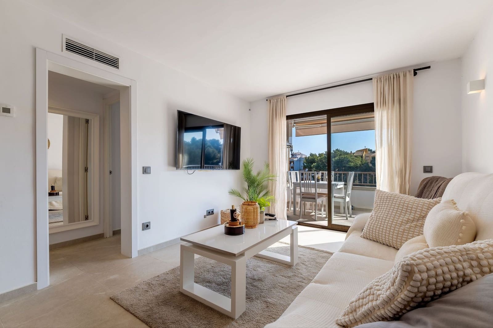 2 bedroom Apartment for sale in Santa Ponsa - € 495,000 (Ref: 9685538)