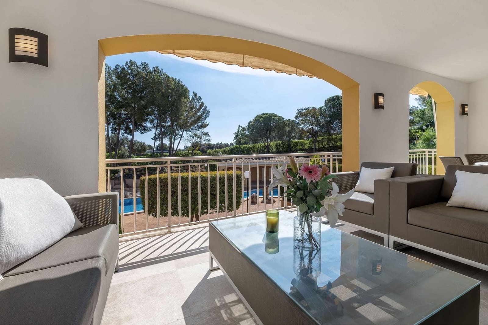 2 sovrum Lägenhet till salu i Santa Ponsa med pool - 795 000 € (Ref: 9688455)