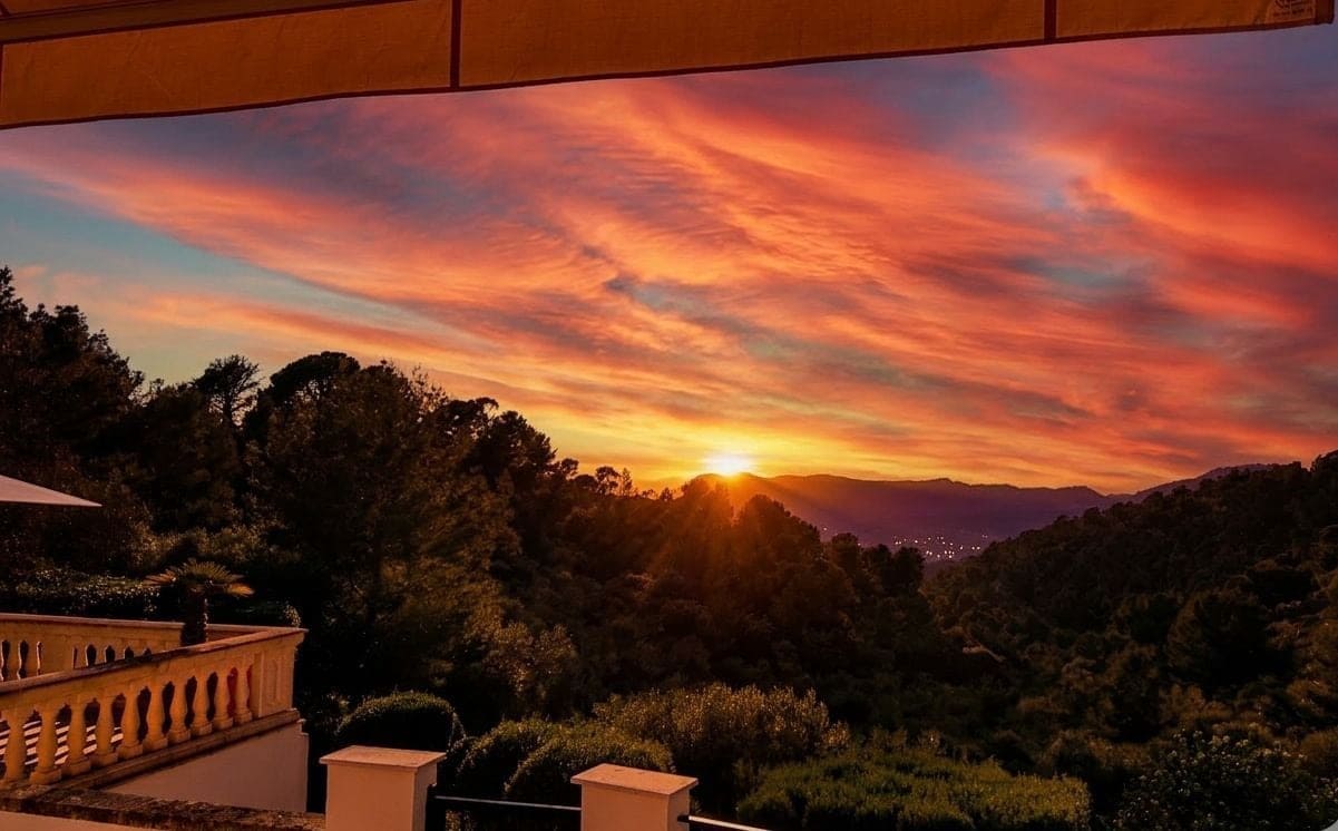 3 bedroom Villa for sale in Calvia with pool - € 2,725,000 (Ref: 9697744)