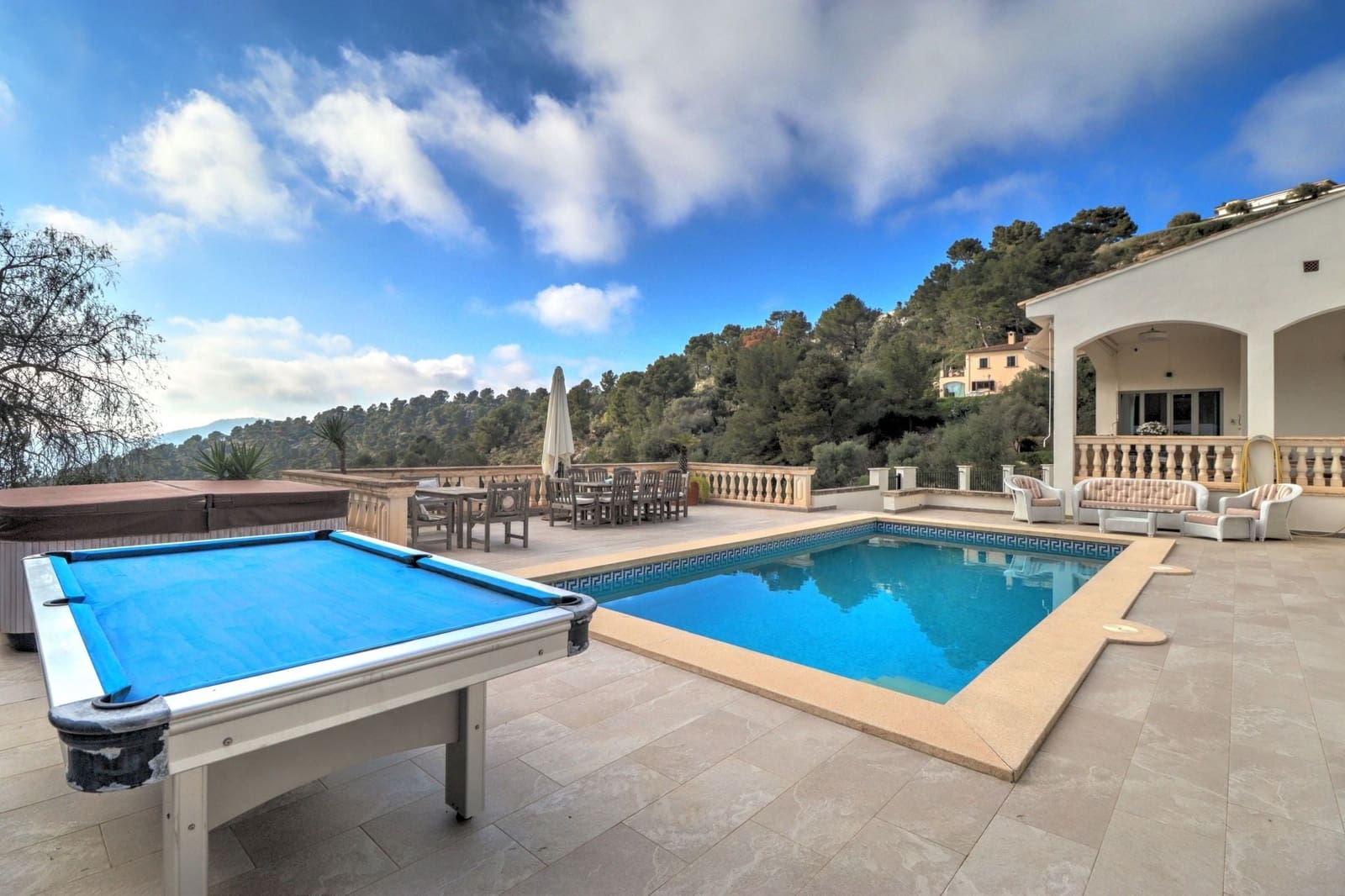 3 bedroom Villa for sale in Calvia with pool - € 2,725,000 (Ref: 9697744)