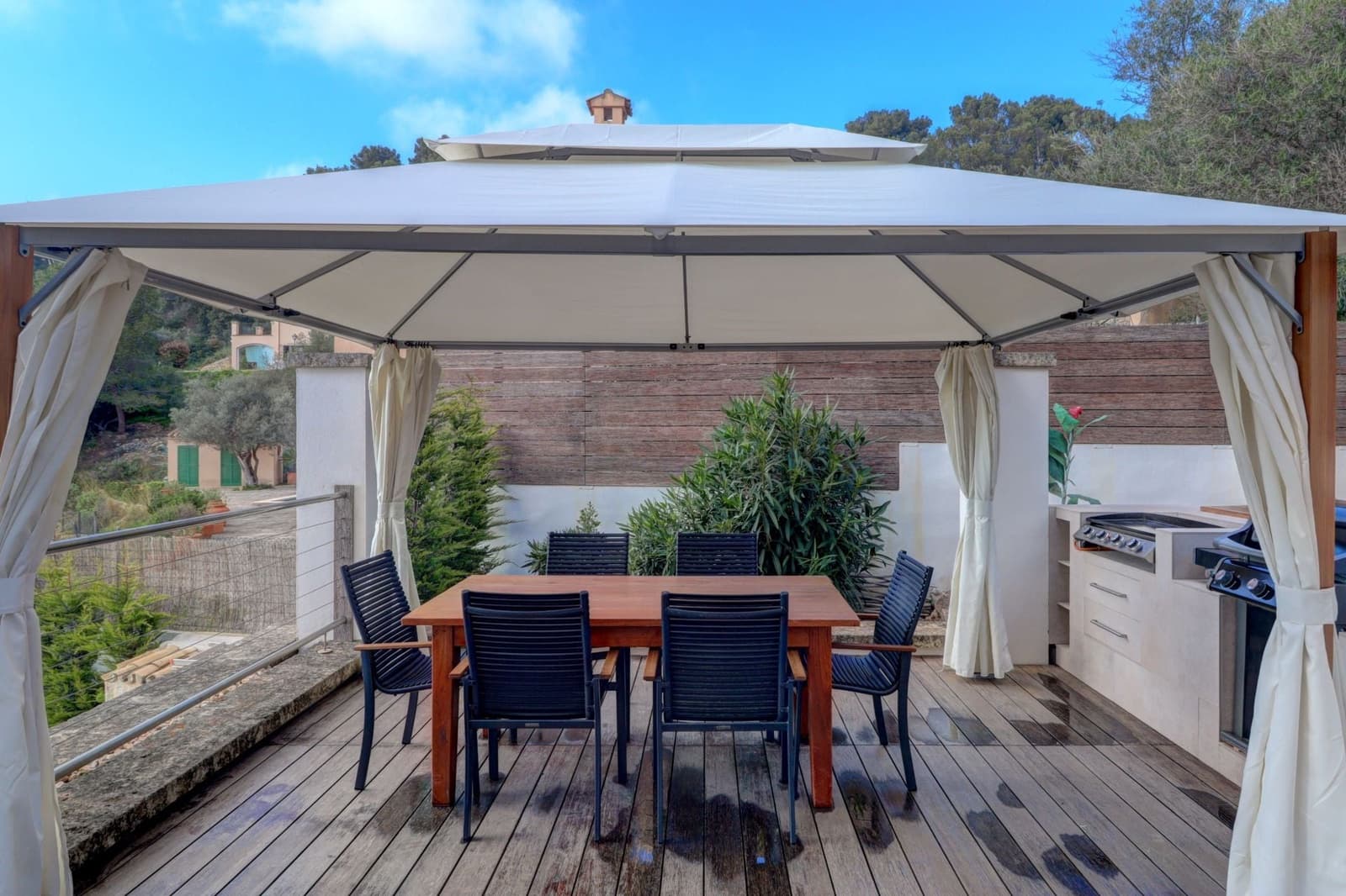 3 bedroom Villa for sale in Calvia with pool - € 2,725,000 (Ref: 9697744)