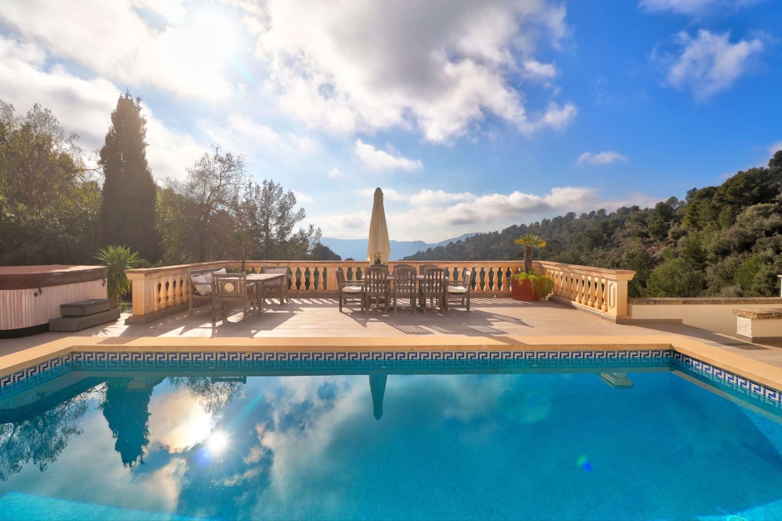 3 bedroom Villa for sale in Calvia with pool - € 2,725,000 (Ref: 9697744)