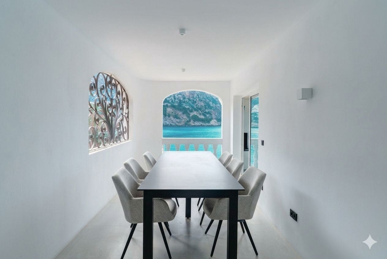 3 bedroom Apartment for sale in Puerto de Andratx - € 1,998,000 (Ref: 9700057)