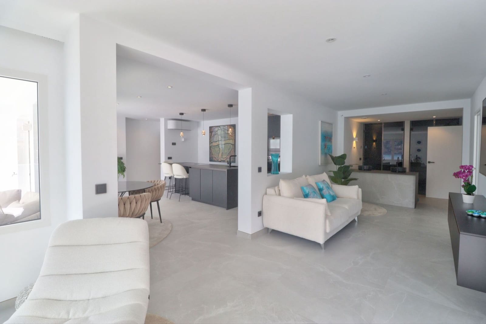 3 bedroom Apartment for sale in Puerto de Andratx - € 1,998,000 (Ref: 9700057)