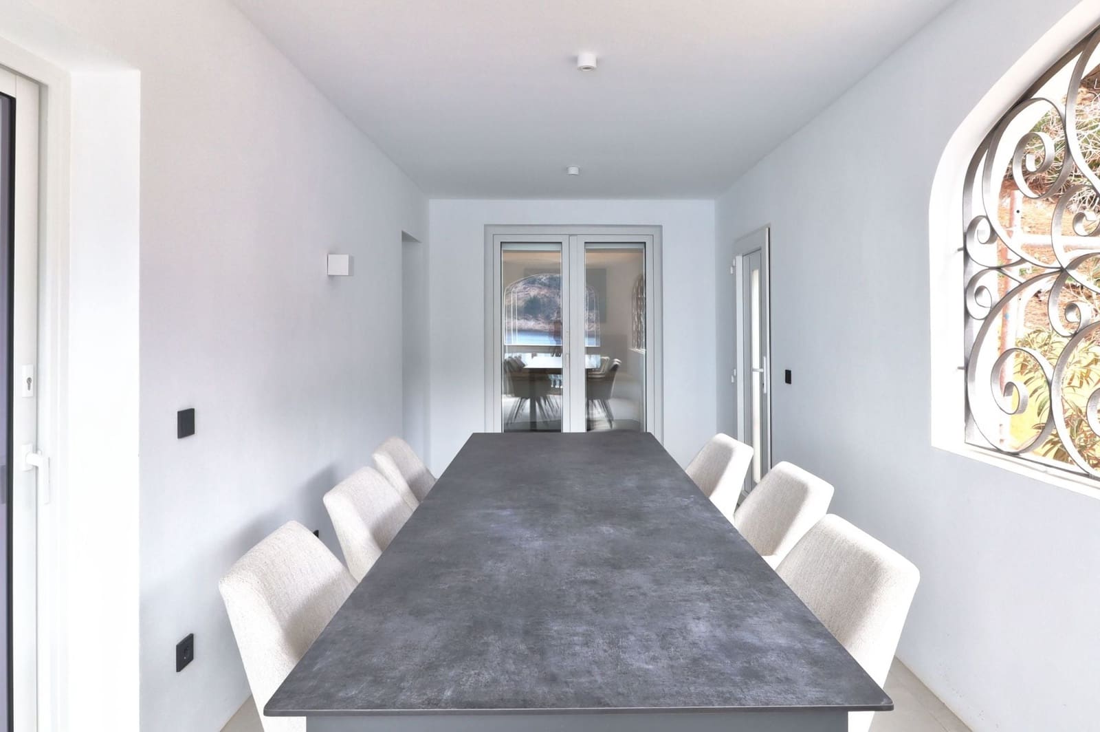 3 bedroom Apartment for sale in Puerto de Andratx - € 1,998,000 (Ref: 9700057)