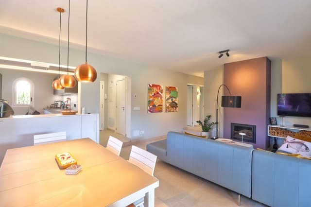 3 bedroom Bungalow for sale in Santa Ponsa, Calvià with pool - € 1,295,000 (Ref: 9709032)