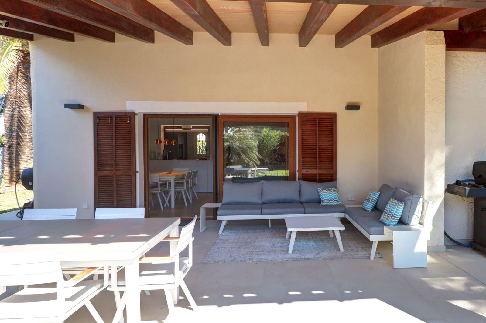 3 bedroom Bungalow for sale in Santa Ponsa with pool - € 1,295,000 (Ref: 9709032)