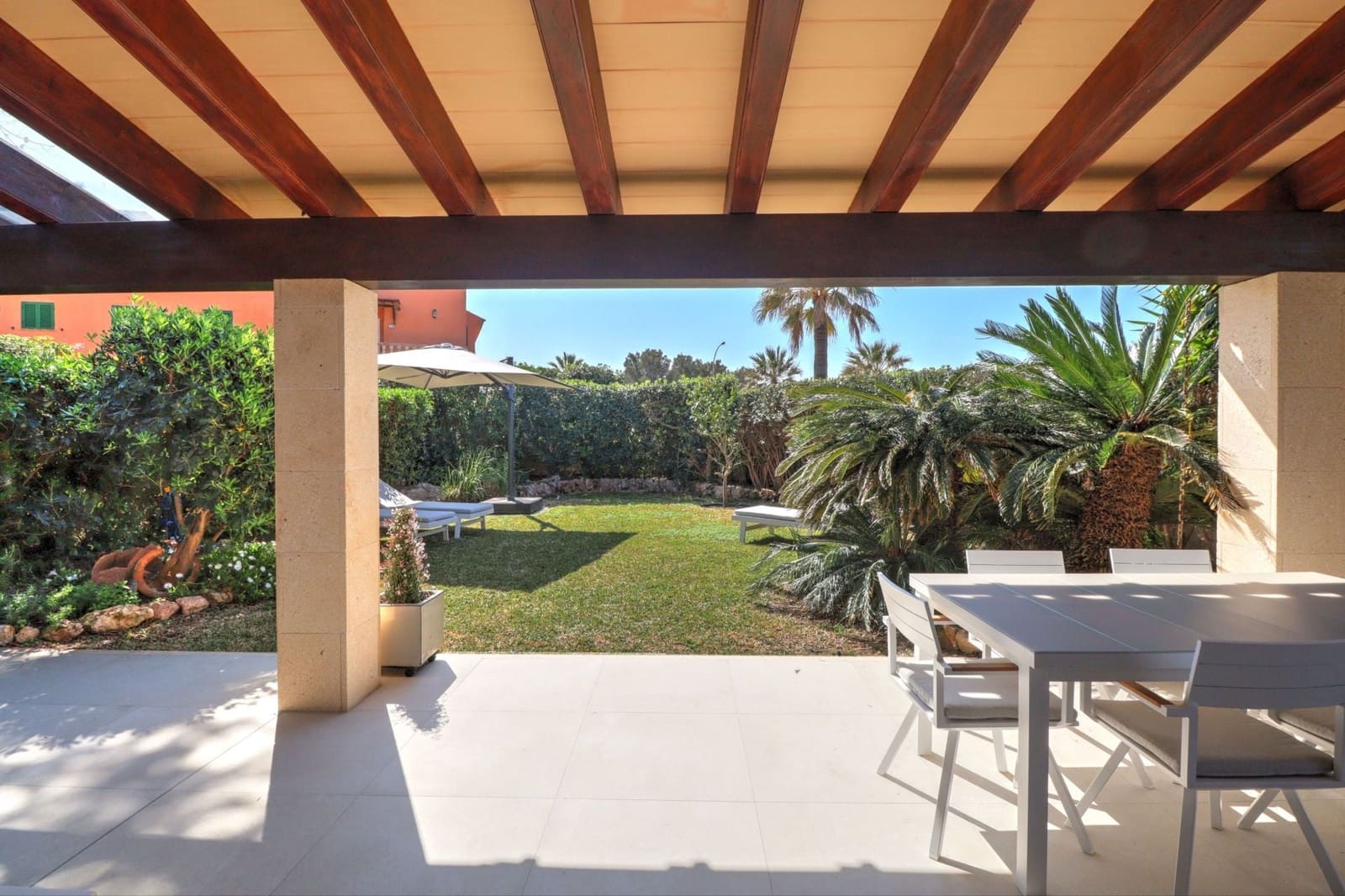 3 bedroom Bungalow for sale in Santa Ponsa with pool - € 1,295,000 (Ref: 9709032)