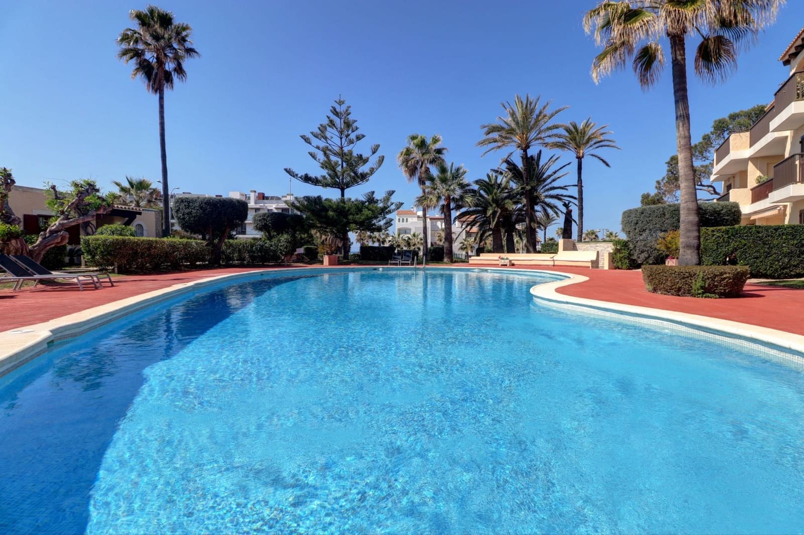 3 bedroom Bungalow for sale in Santa Ponsa with pool - € 1,295,000 (Ref: 9709032)