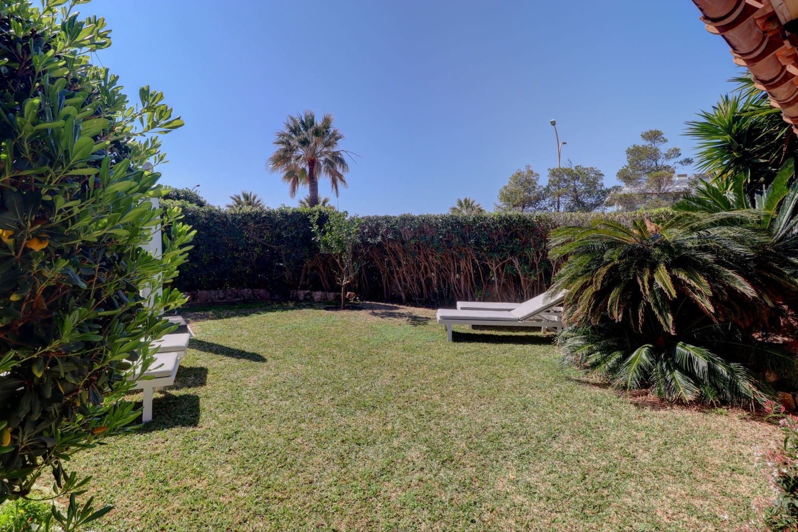 3 bedroom Bungalow for sale in Santa Ponsa with pool - € 1,295,000 (Ref: 9709032)