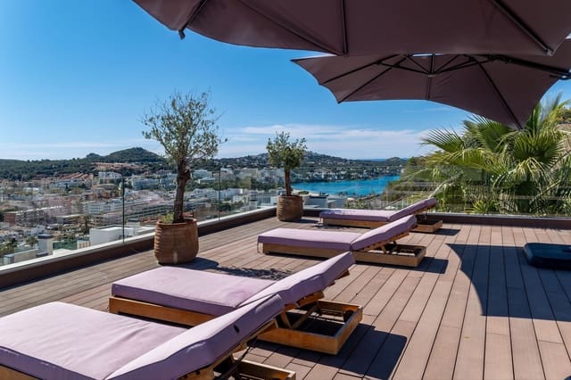 3 makuuhuone Huvila myytävänä paikassa Santa Ponsa, Calvià mukana uima-altaan - 2 980 000 € (Ref: 9714376)