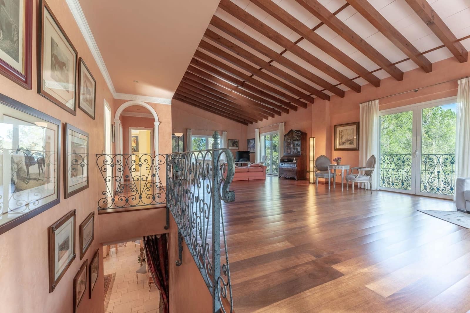 4 slaapkamer Villa te koop in Santa Ponsa met zwembad - € 3.600.000 (Ref: 9720682)