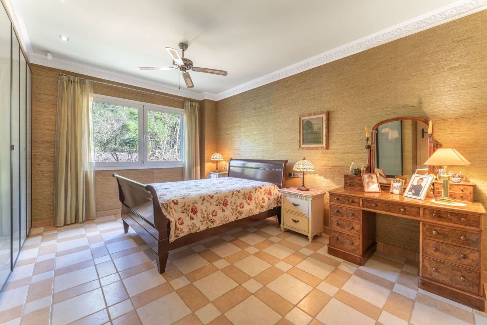 4 slaapkamer Villa te koop in Santa Ponsa met zwembad - € 3.600.000 (Ref: 9720682)