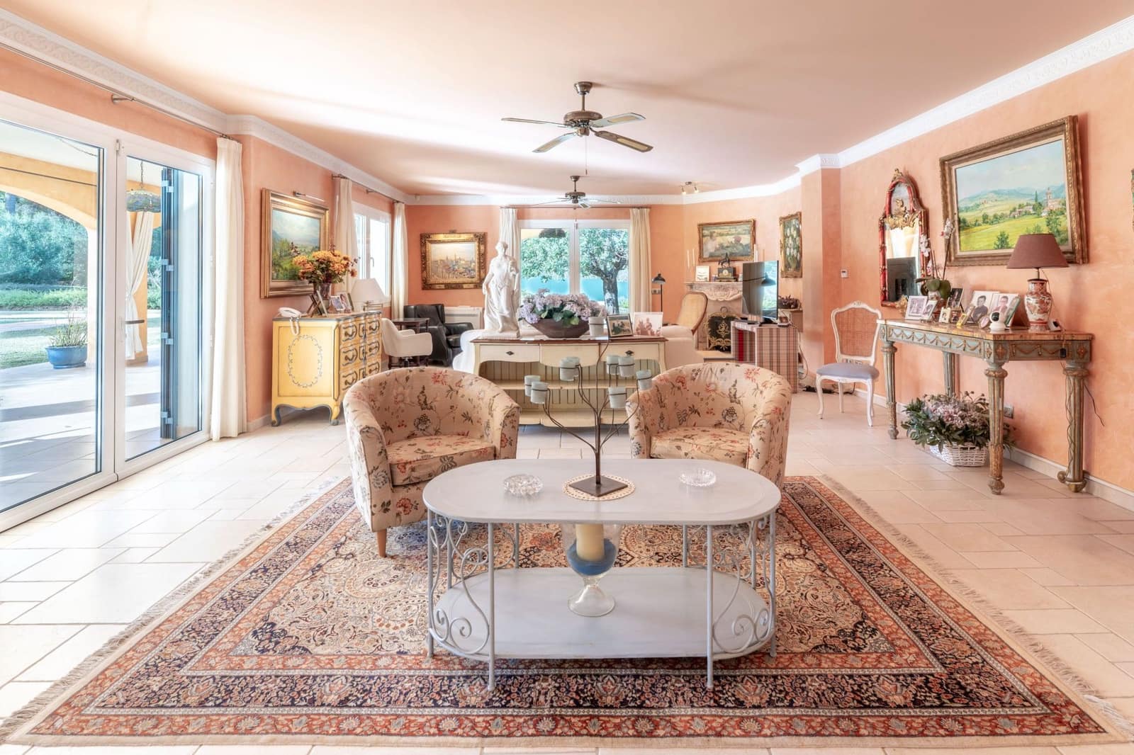 4 slaapkamer Villa te koop in Santa Ponsa met zwembad - € 3.600.000 (Ref: 9720682)