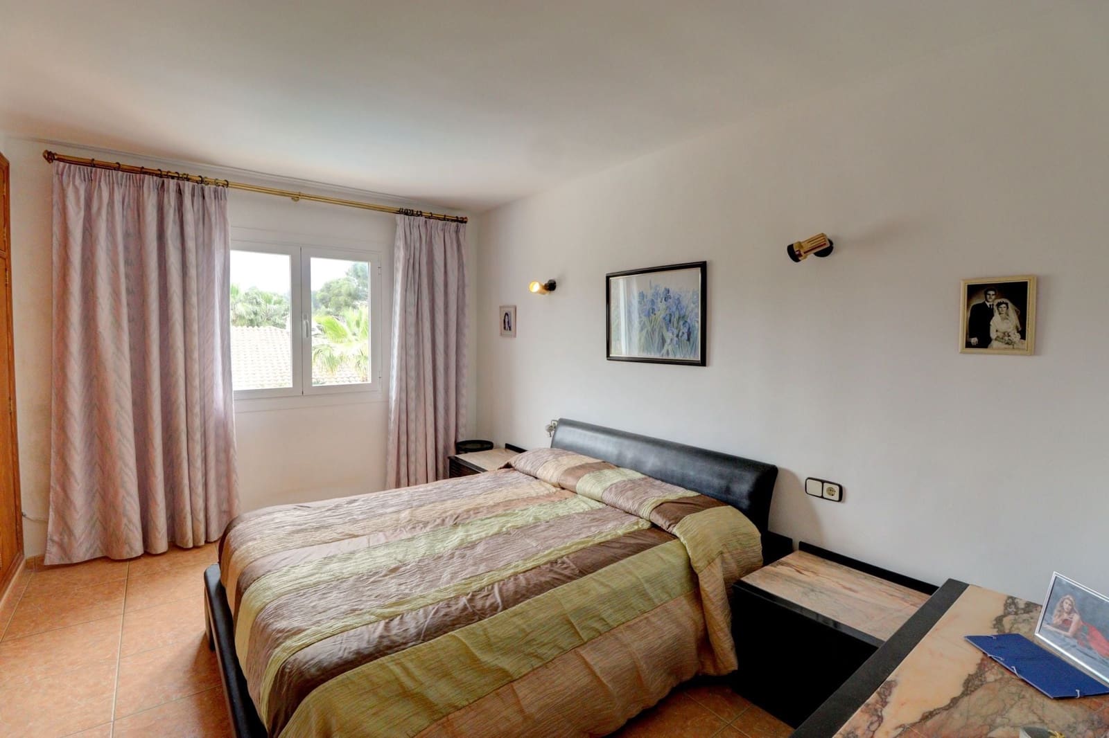 Chalet de 6 habitaciones en Santa Ponsa en venta con piscina - 1.600.000 € (Ref: 9726238)