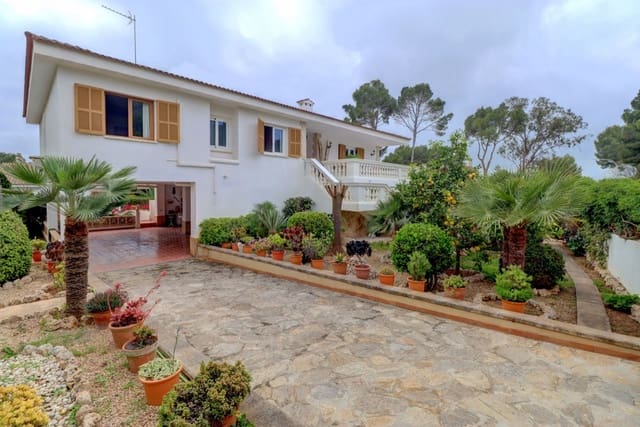 6 slaapkamer Villa te koop in Santa Ponsa, Calvià met zwembad - € 1.600.000 (Ref: 9726238)
