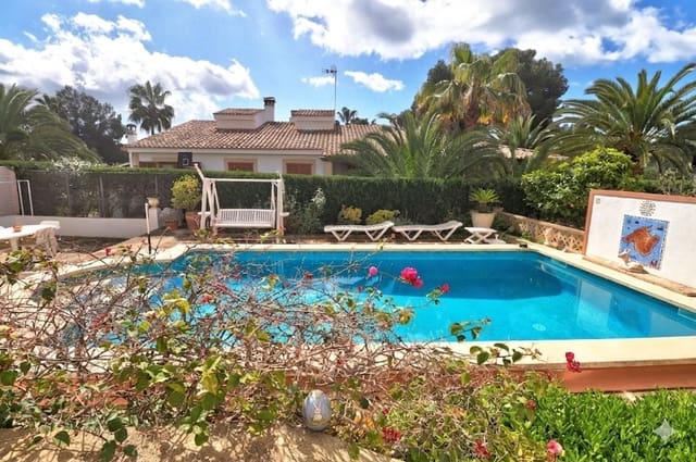 6 slaapkamer Villa te koop in Santa Ponsa, Calvià met zwembad - € 1.600.000 (Ref: 9726238)