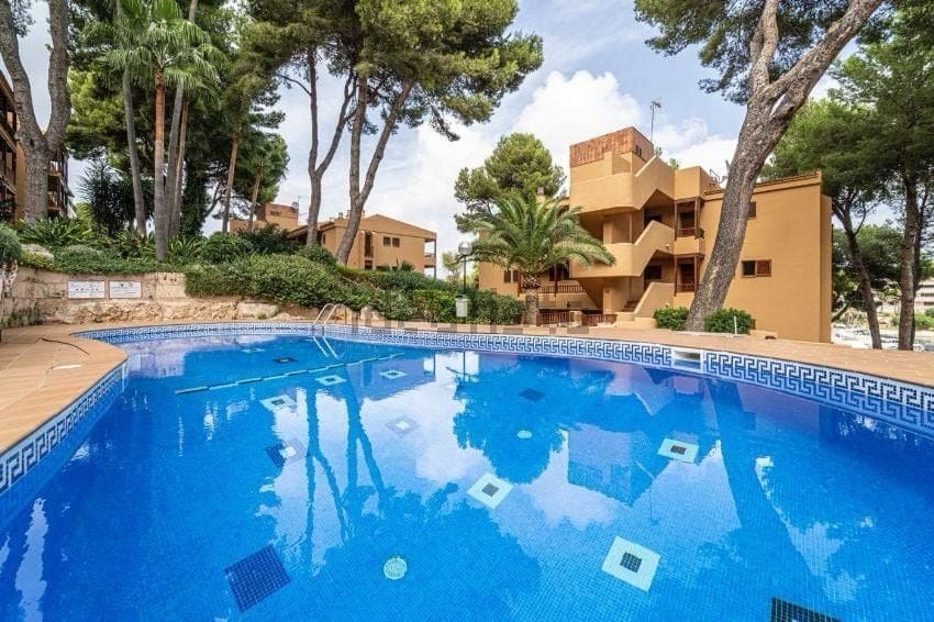 Ático de 2 habitaciones en Santa Ponsa en venta - 495.000 € (Ref: 9737767)