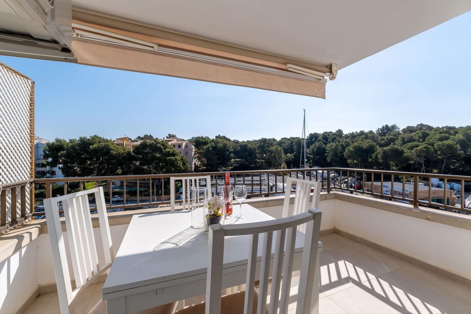 Ático de 2 habitaciones en Santa Ponsa en venta - 495.000 € (Ref: 9737768)