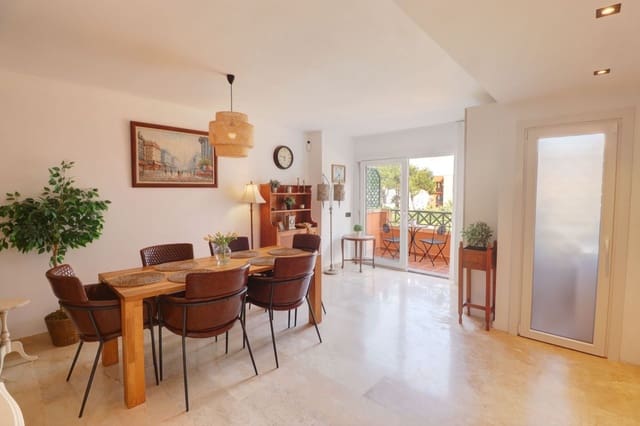 Apartamento de 2 habitaciones en El Toro / Port Adriano, Calvià en venta con piscina - 750.000 € (Ref: 9737770)