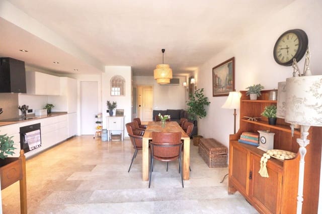 Apartamento de 2 habitaciones en El Toro / Port Adriano, Calvià en venta con piscina - 750.000 € (Ref: 9737770)