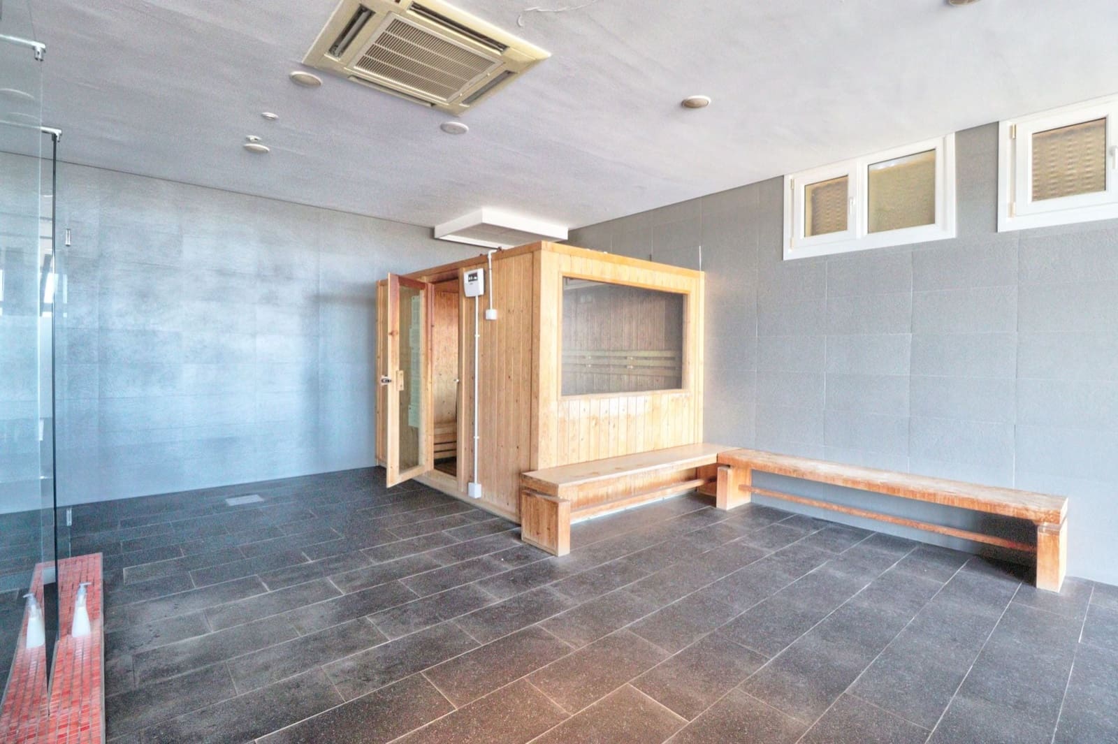 2 bedroom Apartment for sale in El Toro / Port Adriano with pool - € 750,000 (Ref: 9737770)