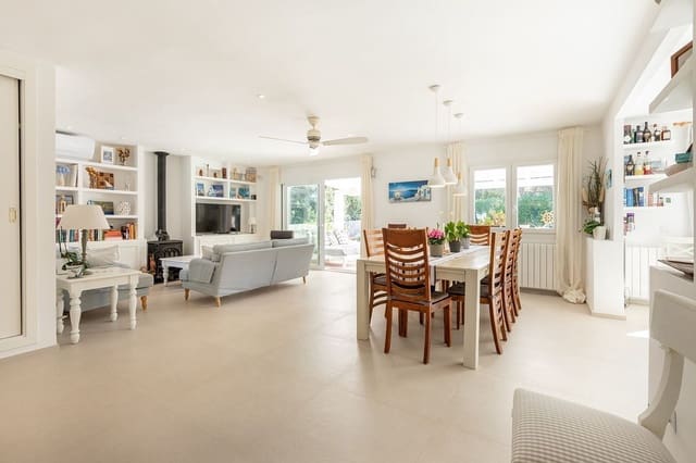 4 soverom Villa til salgs i Santa Ponsa, Calvià - € 2 400 000 (Ref: 9755121)