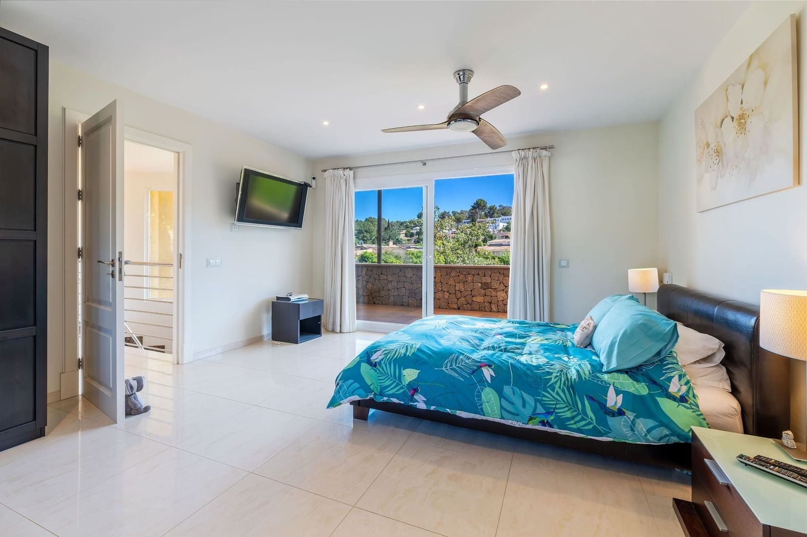 4 sypialnia Willa na sprzedaż w Costa de la Calma z basenem - 2 250 000 € (Ref: 9777081)