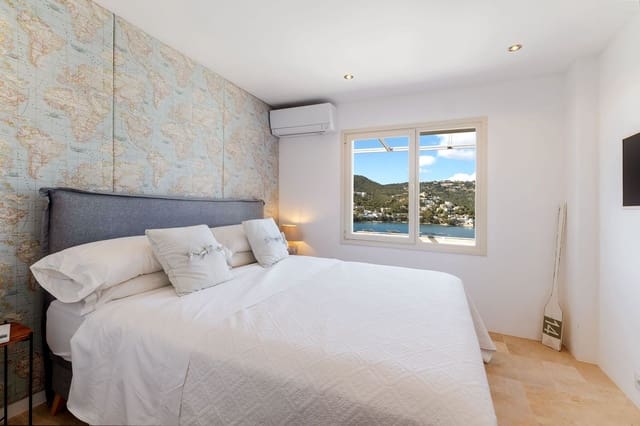 3 sovrum Lägenhet till salu i Puerto de Andratx, Andratx med pool - 1 995 000 € (Ref: 9780039)