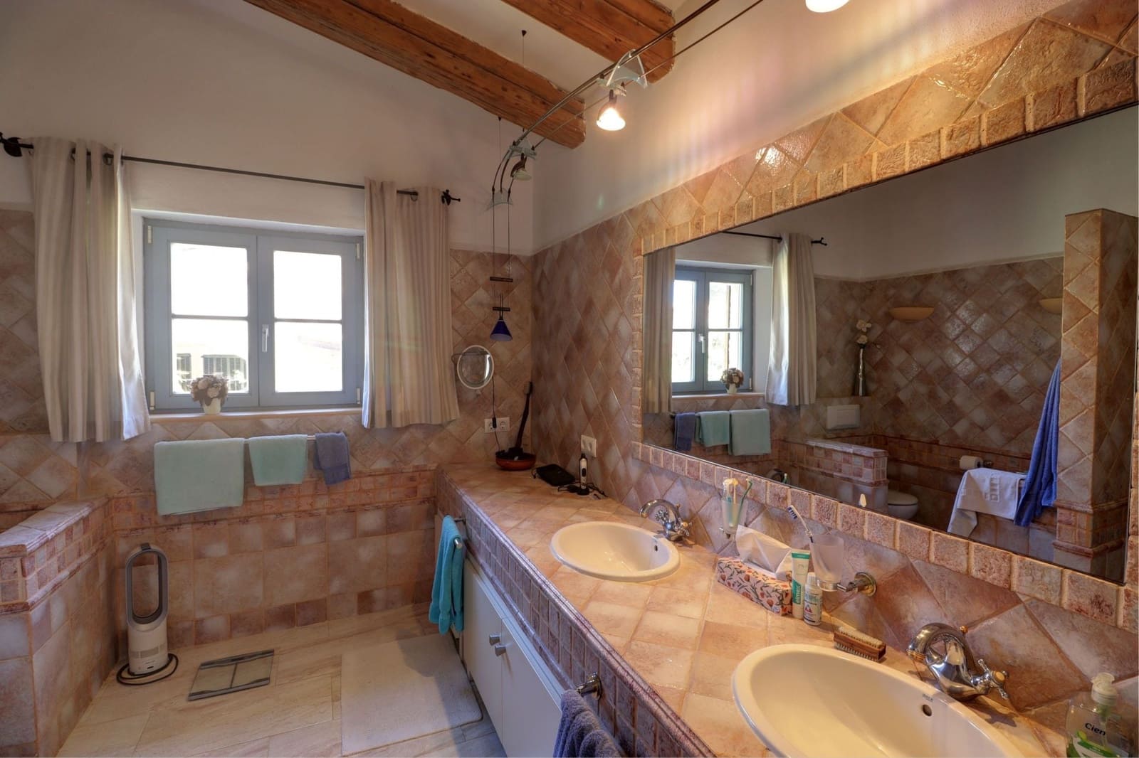 2 bedroom Villa for sale in Santa Ponsa with pool - € 1,930,000 (Ref: 9780040)