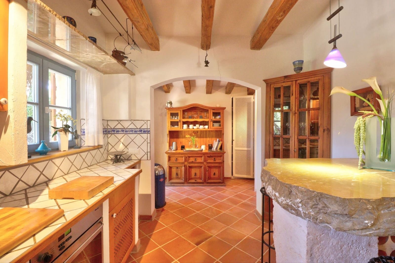 2 bedroom Villa for sale in Santa Ponsa with pool - € 1,930,000 (Ref: 9780040)