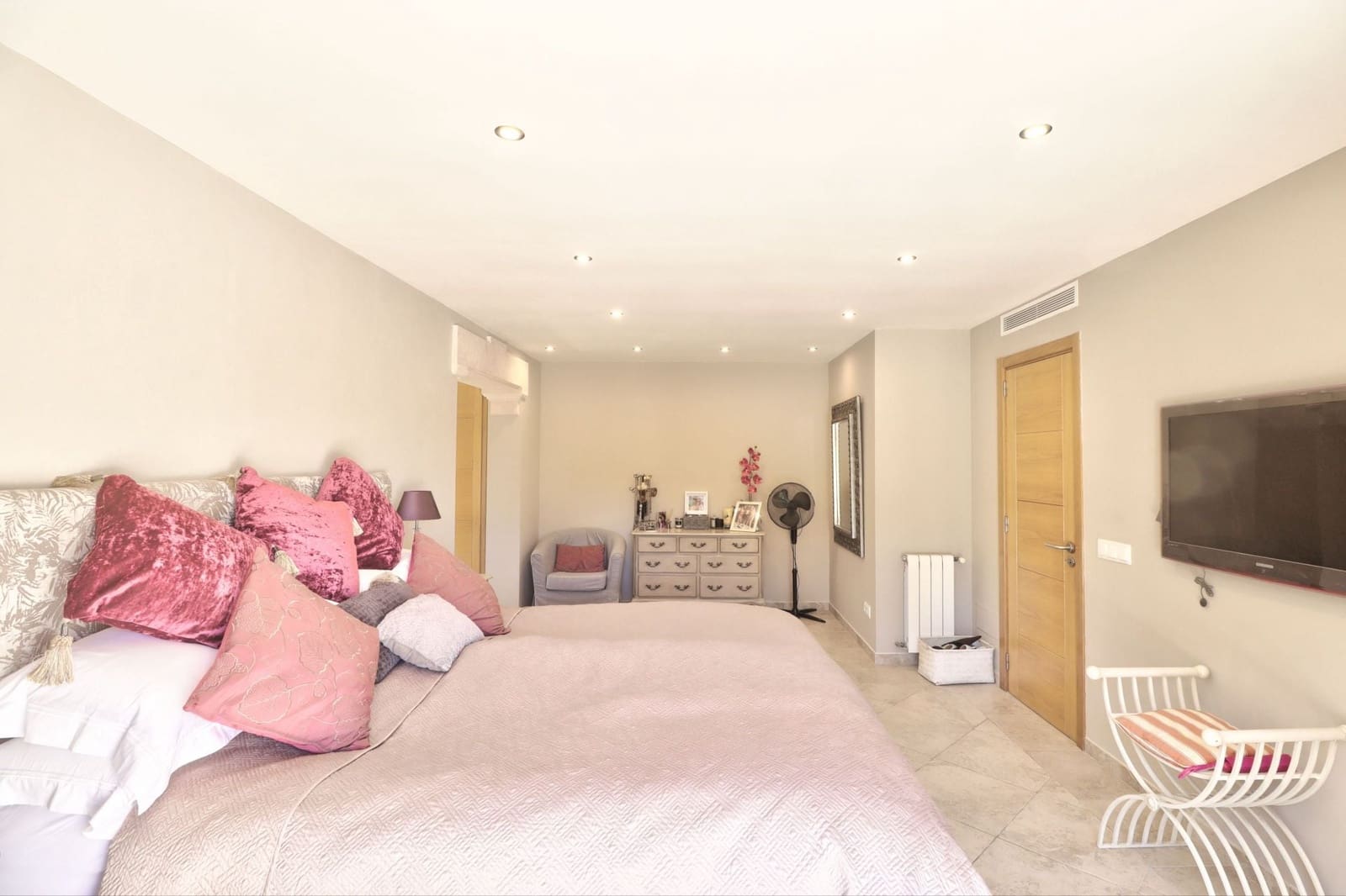 4 quarto Moradia para venda em Calvia com piscina - 2 650 000 € (Ref: 9782864)