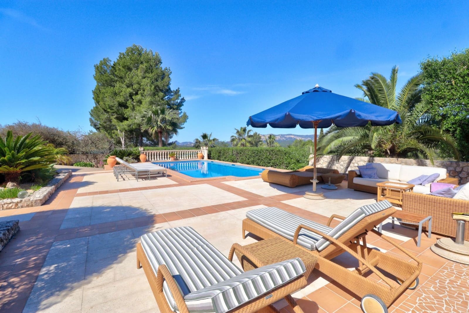 4 quarto Moradia para venda em Calvia com piscina - 2 650 000 € (Ref: 9782864)