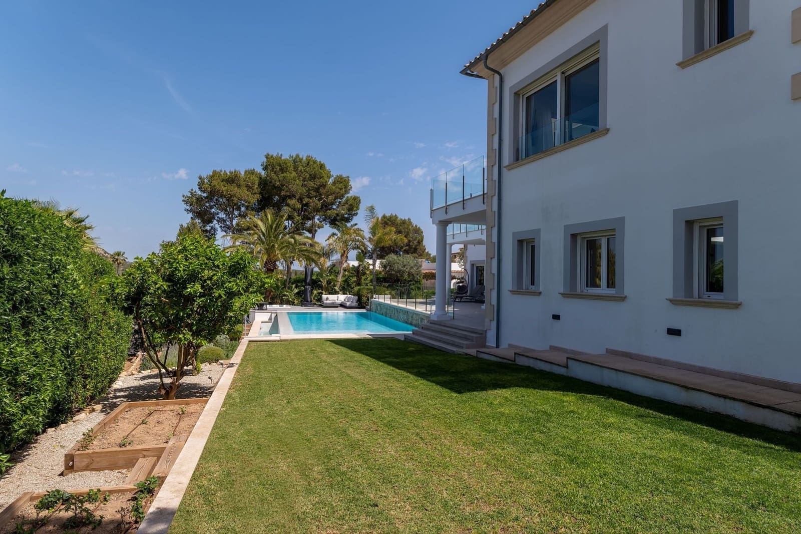 5 chambre Villa/Maison à vendre à Santa Ponsa avec piscine - 5 950 000 € (Ref: 9800126)