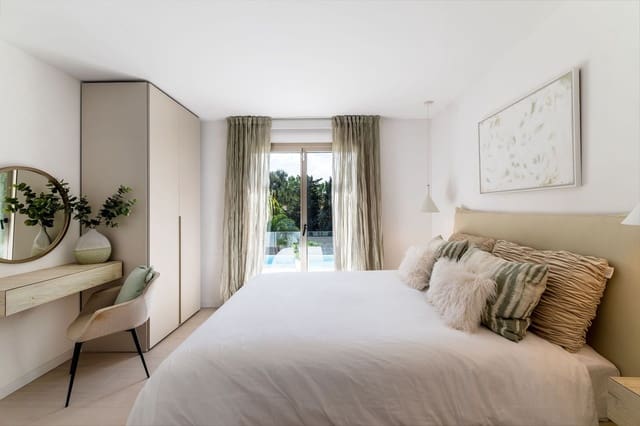 5 Zimmer Villa zu verkaufen in Es Camp De Mar / El Camp De Mar, Andratx mit Pool - 3.850.000 € (Ref: 9802926)