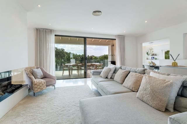 5 Zimmer Villa zu verkaufen in Es Camp De Mar / El Camp De Mar, Andratx mit Pool - 3.850.000 € (Ref: 9802926)