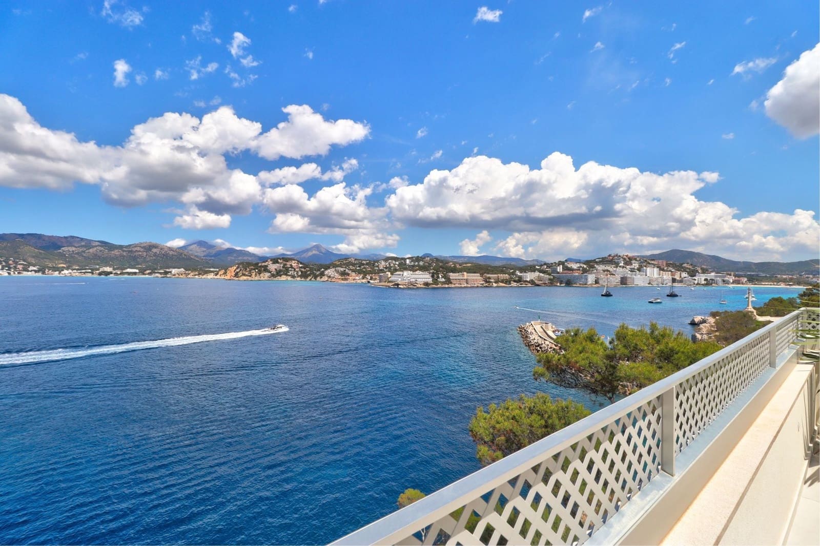 3 quarto Moradia para venda em Santa Ponsa com piscina - 7 750 000 € (Ref: 9819753)